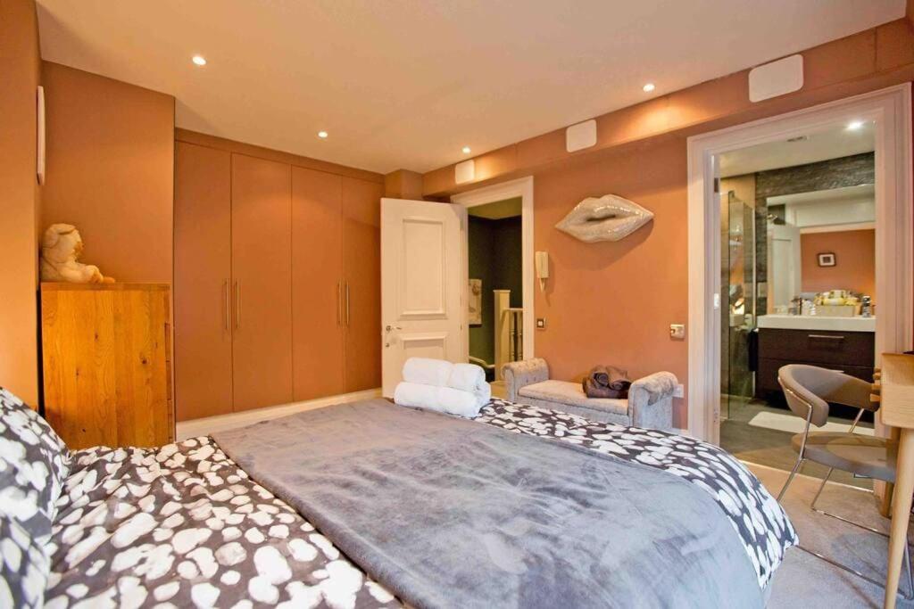 3 Bed Baker St -marylebone Townhouse Casa vacanze Londra